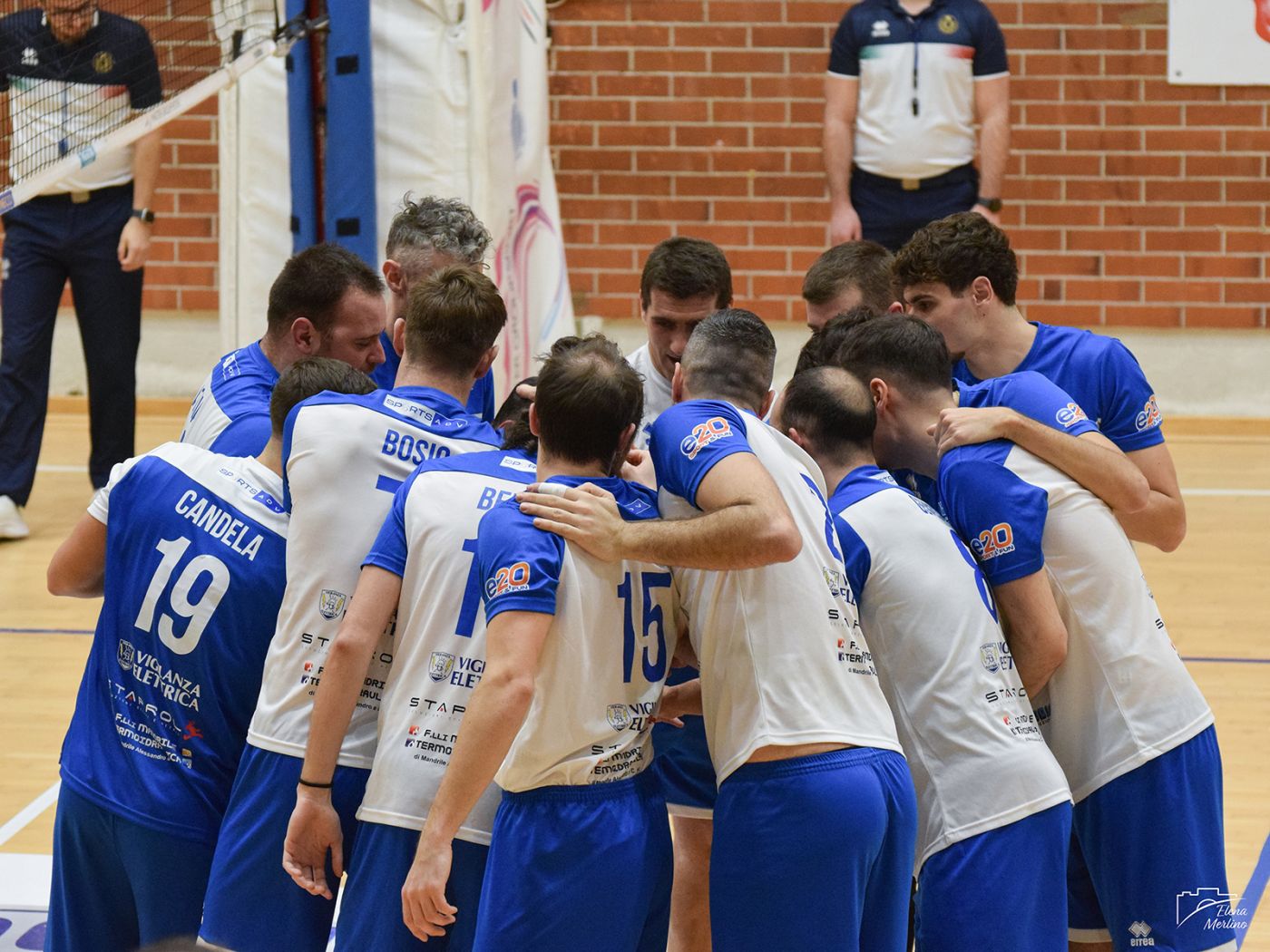 PROVINCIA GRANDA - Il VBC Mondovì si carica prima del match