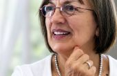 <div class='tp_title'>Clelia Bruno in Arnaldi</div><div class='tp_desc'>È mancata all’affetto dei suoi cari CLELIA BRUNOin ARNALDI di anni 78Ne danno il triste annuncio: il marito EDO, le figlie: FRANCESCA con il marito Alessandro e i figli Edoardo e Vittoria, MARTINA con il marito Lorenzo e i figli Nicolò e Cecilia; il fratello Gian Luigi, la sorella Donatella, le cognate Silvana, Donatella ed Elena, i cognati Gino e Mario, nipoti e parenti tutti. I funerali si sono svolti luogo sabato 5 settembre nella parrocchia SS.Pietro e Paolo di Fiamenga. La cara Clelia è ...</div><div style='clear:both'></div><div class='title'>Immagine</div><div class='images_box'><img src='/components/com_djclassifieds/images/item/0/239_bruno_clelia_ths.jpg' /></div><div style='clear:both'></div> Clelia Bruno in Arnaldi