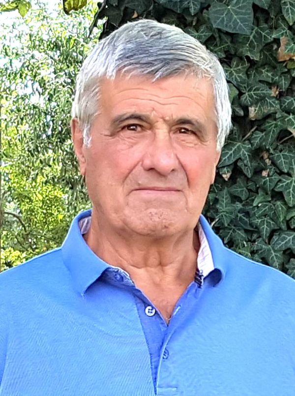 Natale Dho