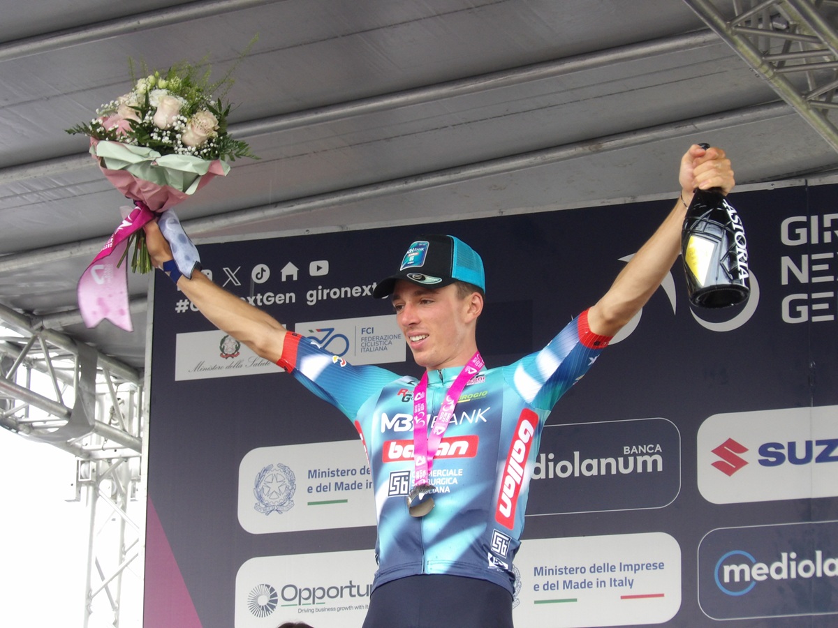 Novak ciclismo prato nevoso