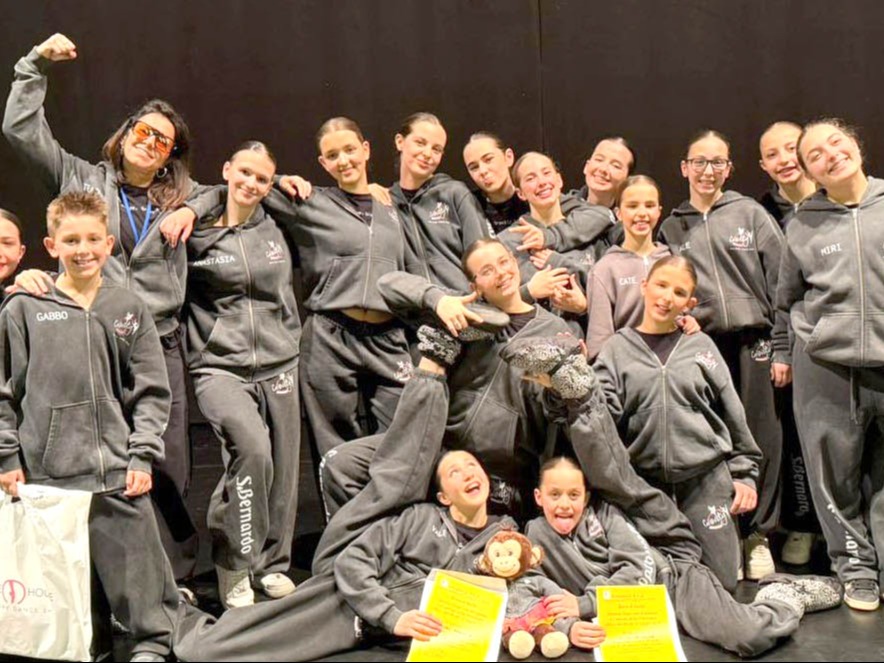 PROVINCIA GRANDA - Villanova: Gravity trionfa ad Artedanza di Gorlago