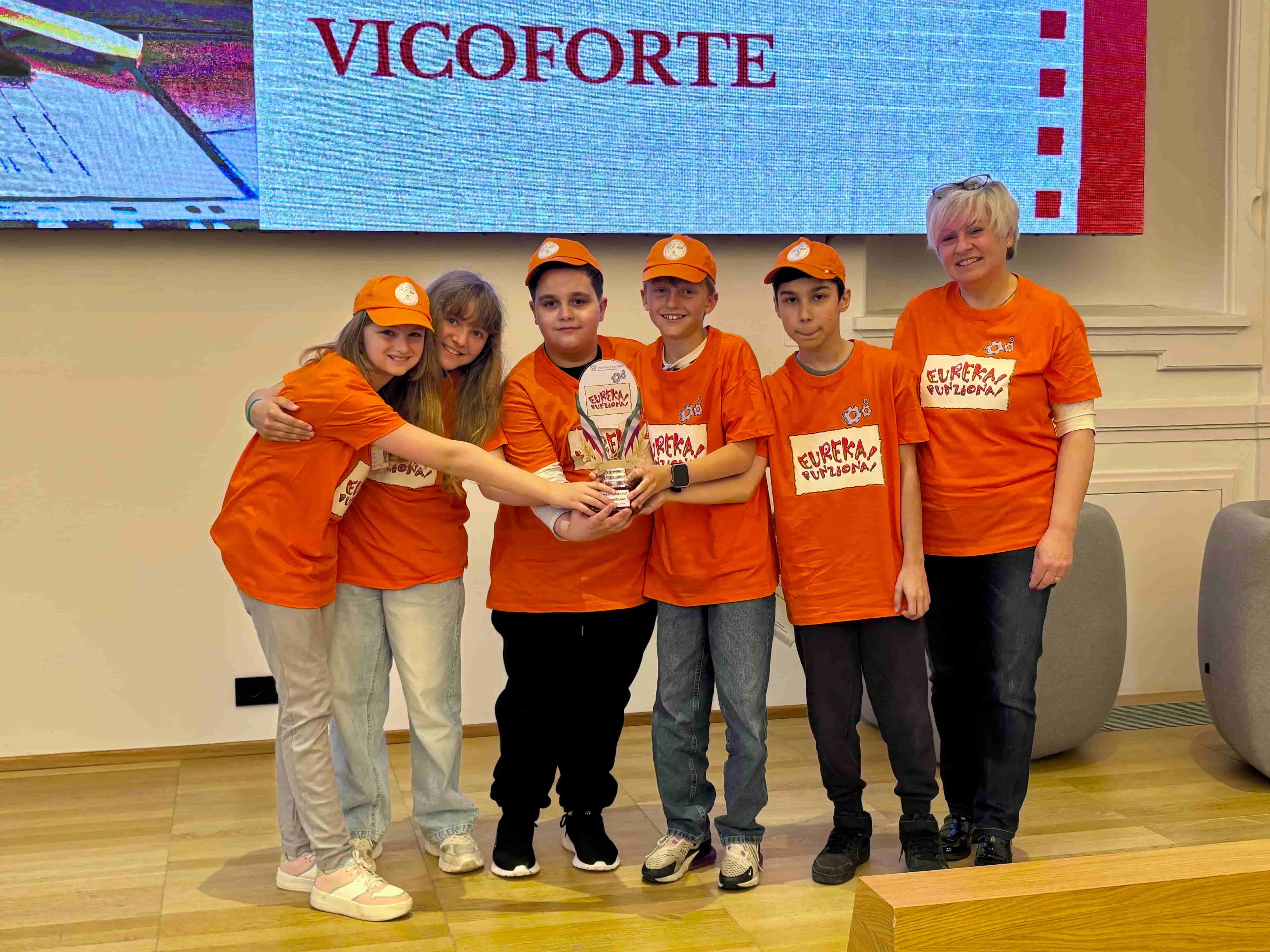 PROVINCIA GRANDA - Un momento delle premiazioni