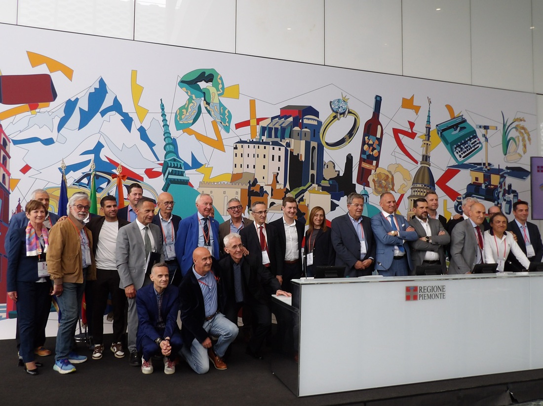 gruppo presentazione EPT Etape Torino