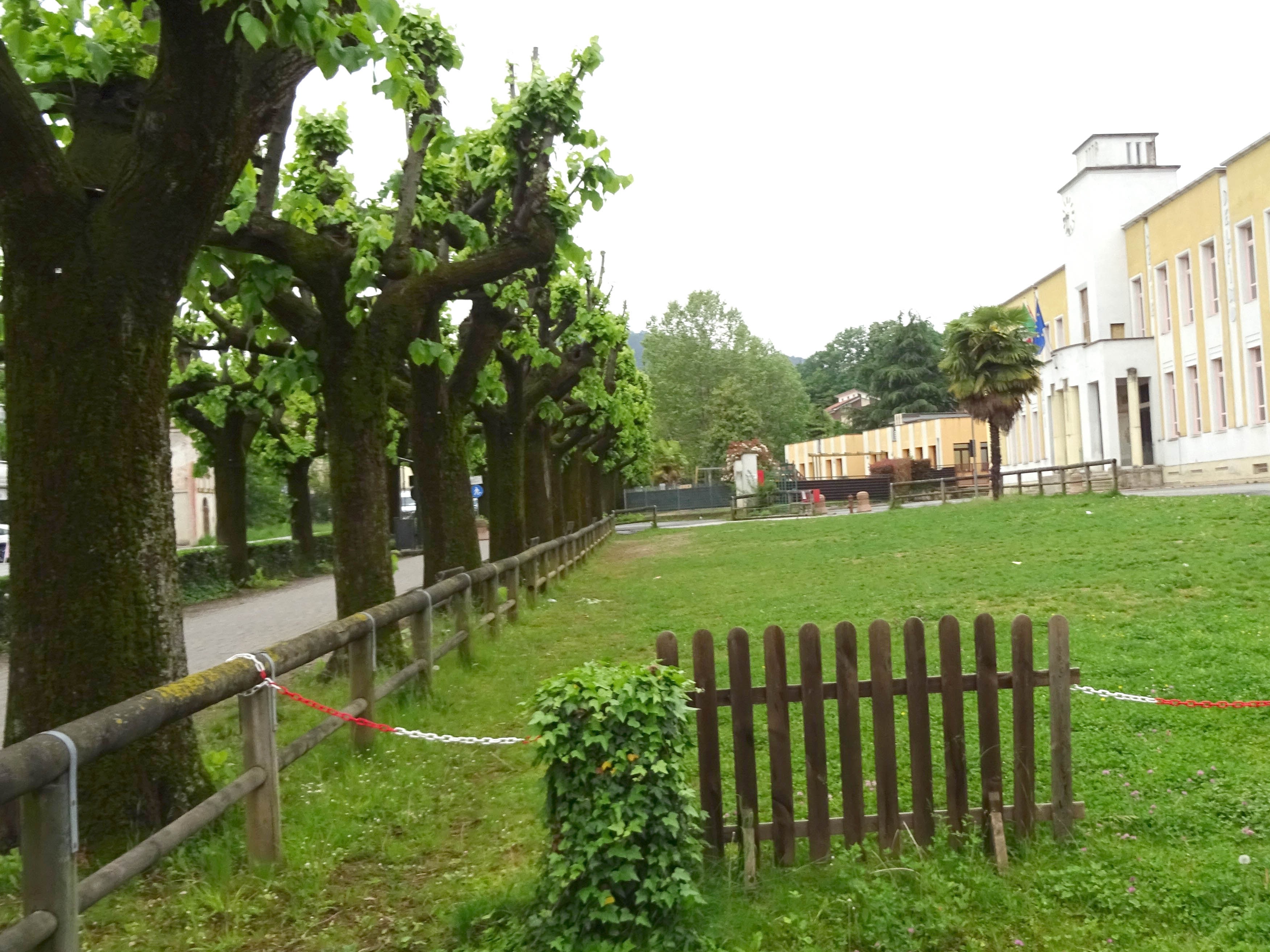 PROVINCIA GRANDA - L'area delle scuole di Villanva che sarà recintata