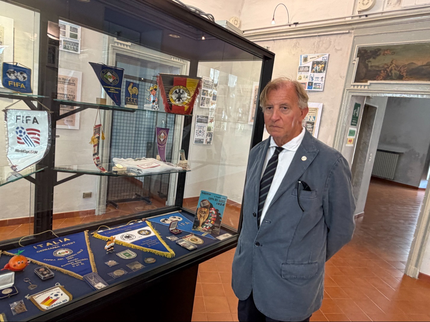PROVINCIA GRANDA - GianClaudio Bruno mostra Mondiali Mondovì Piazza