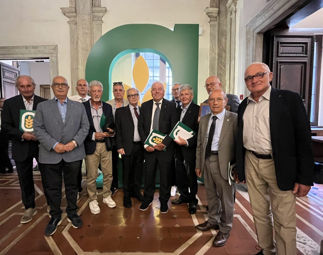 PROVINCIA GRANDA - Valter Roattino (a destra) a margine del convegno