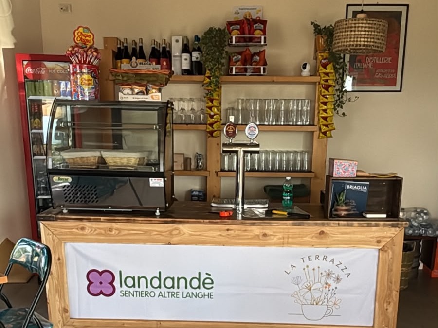 PROVINCIA GRANDA - Il bancone del bar