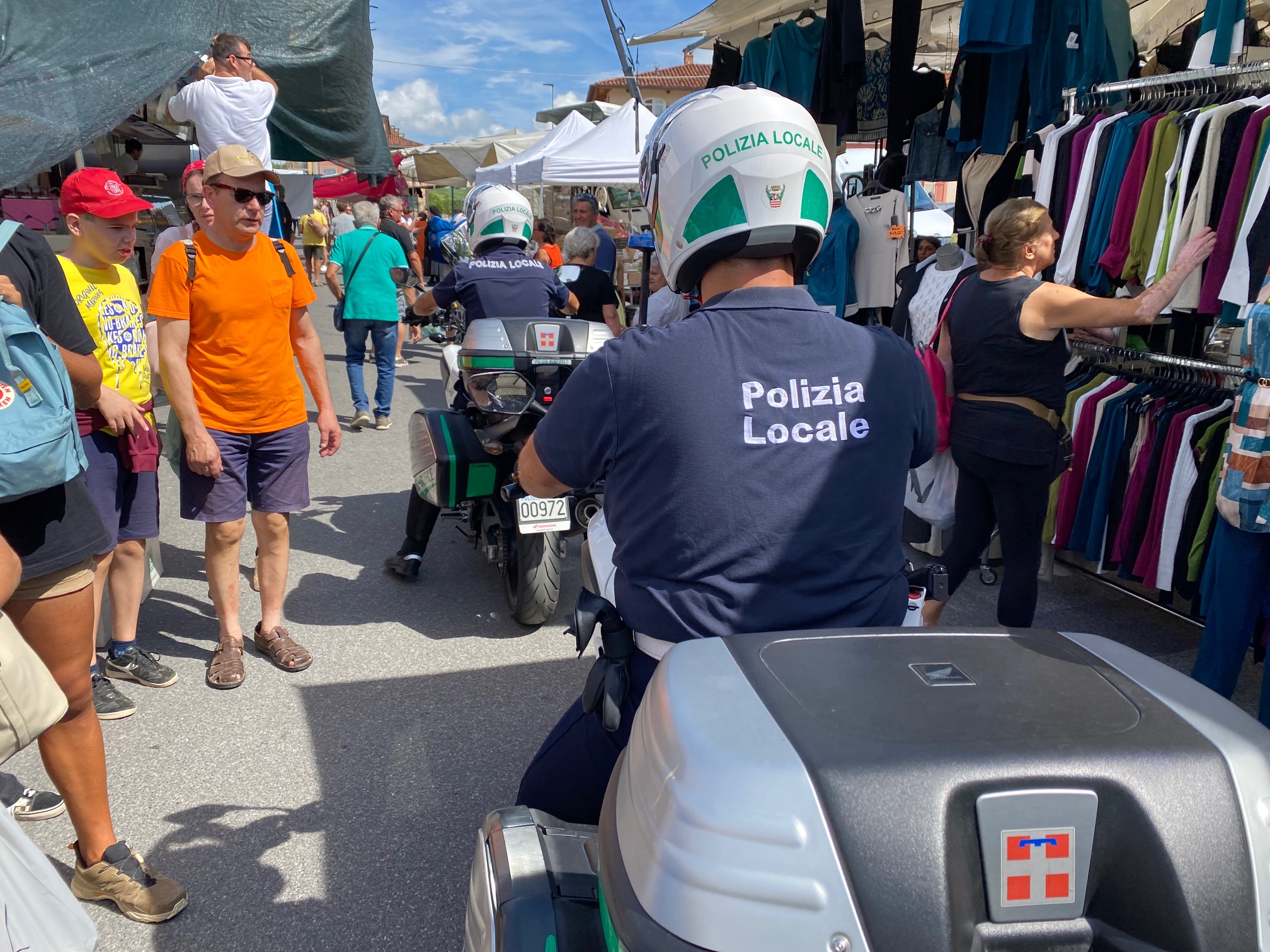 Agenti Polizia locale in fiera