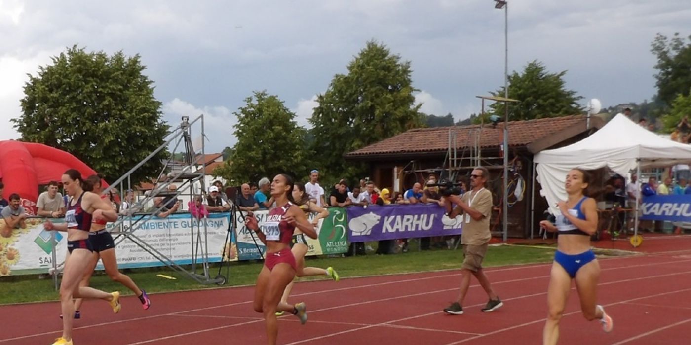 arrivo 200 femminili
