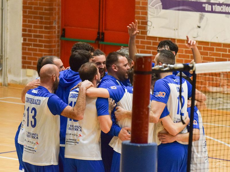 PROVINCIA GRANDA - Il Vbc Mondovì festeggia la vittoria
