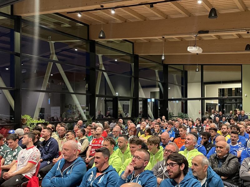 pubblico presentazione campionati pallapugno