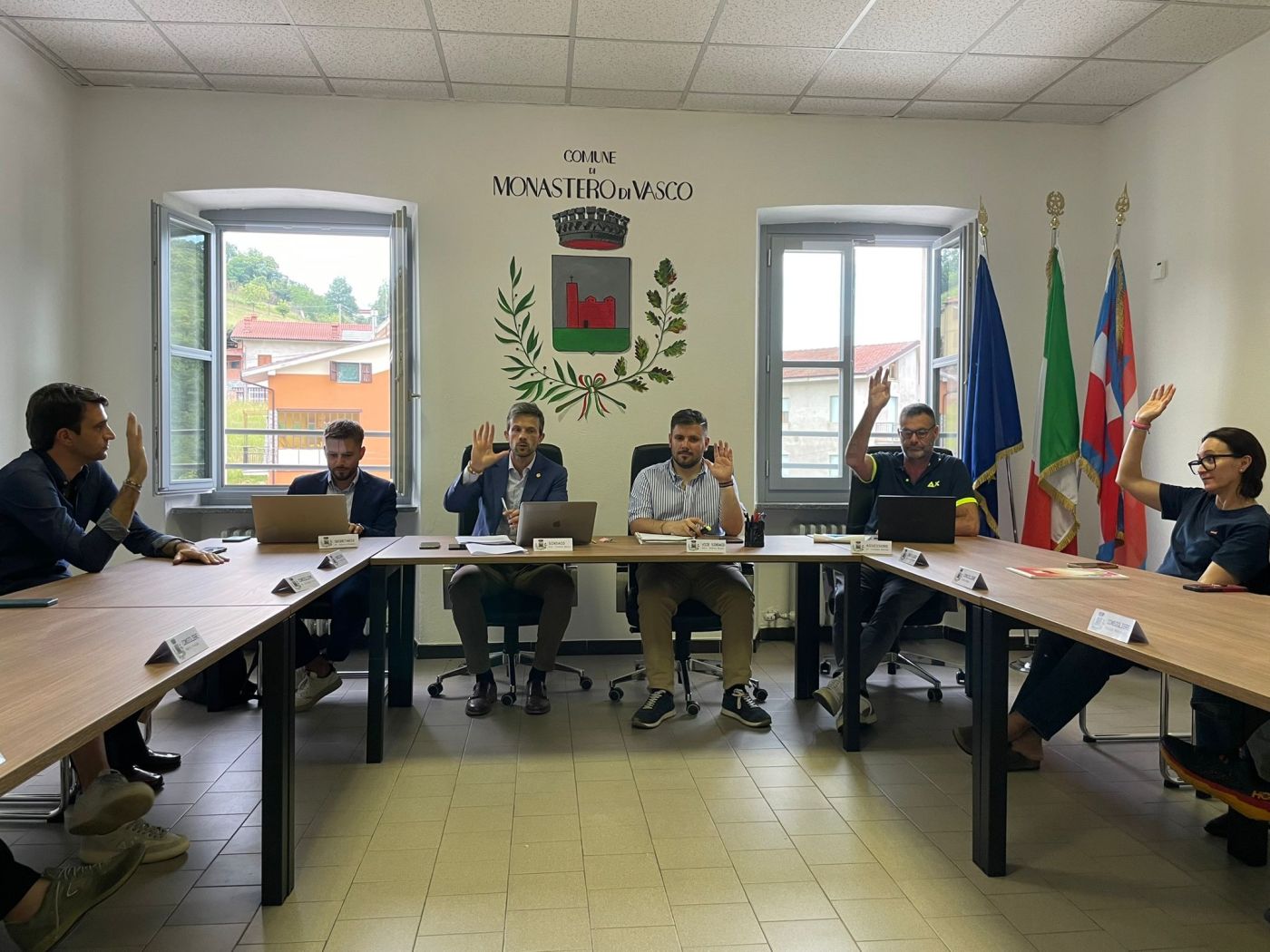 PROVINCIA GRANDA - Un voto dell'assemblea monasterese
