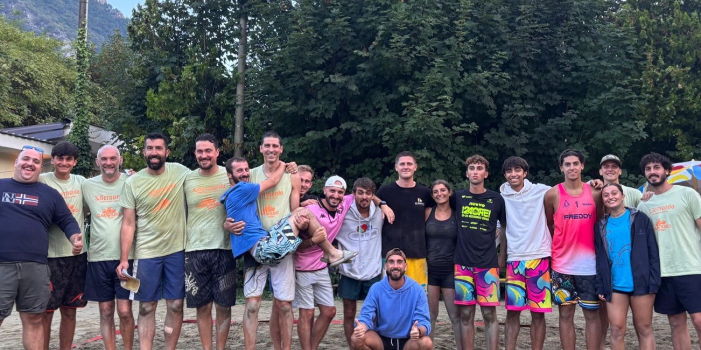 Il podio del torneo di beach volley