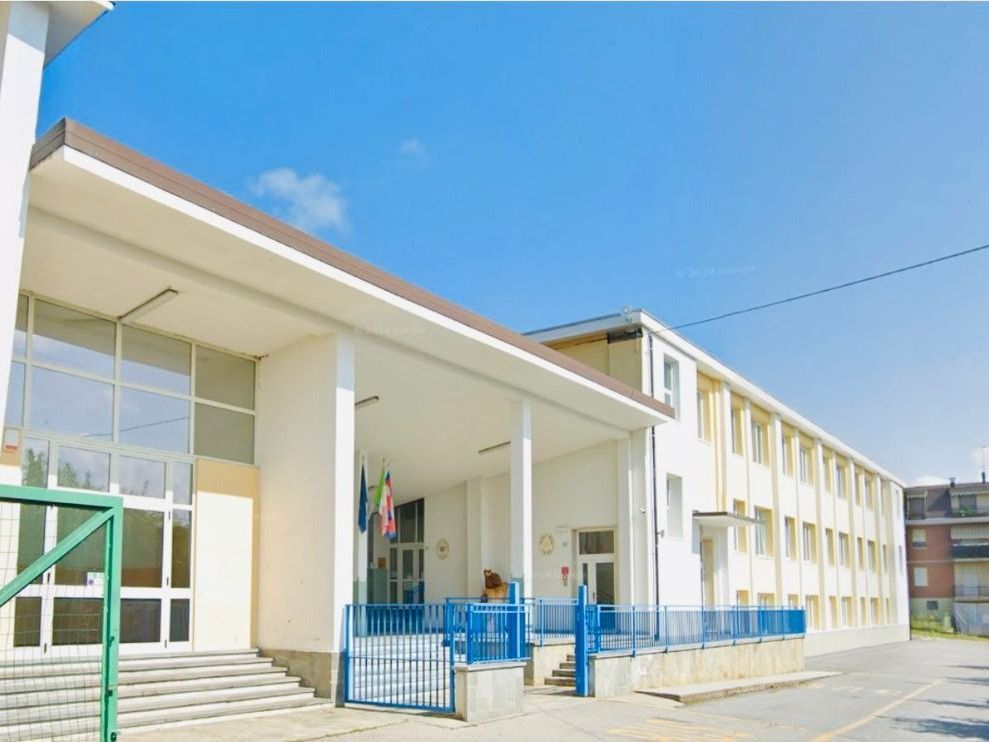 PROVINCIA GRANDA - La sede dell'Istituto Comprensivo di San Michele