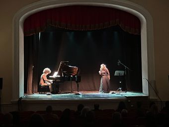 PROVINCIA GRANDA - Il duo Kairos sul palco