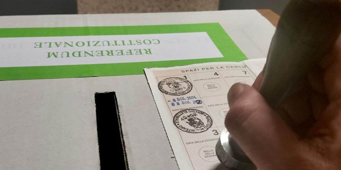 PROVINCIA GRANDA - Il timbro sulla scheda elettorale, passaggio fondamentale per esercitare il voto