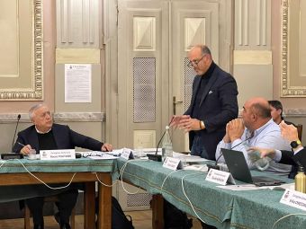 PROVINCIA GRANDA - Rosso in consiglio comunale