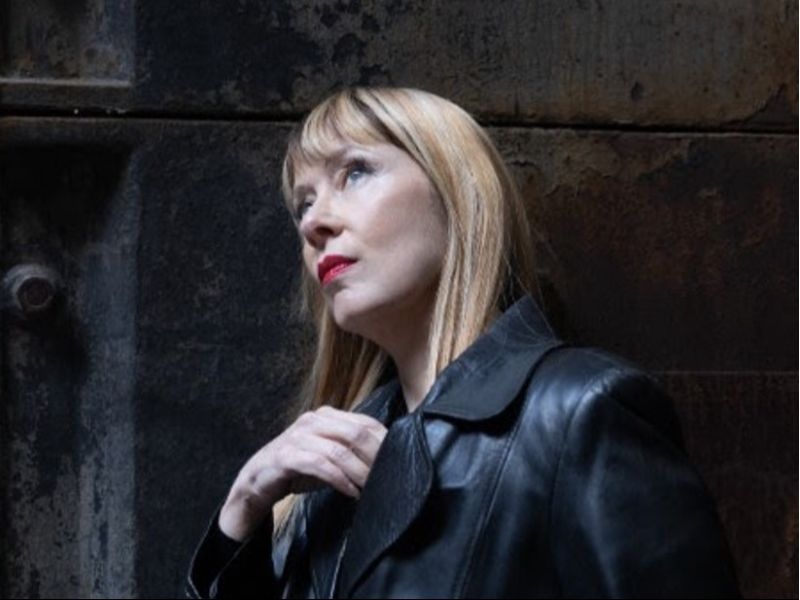 PROVINCIA GRANDA - Suzanne Vega