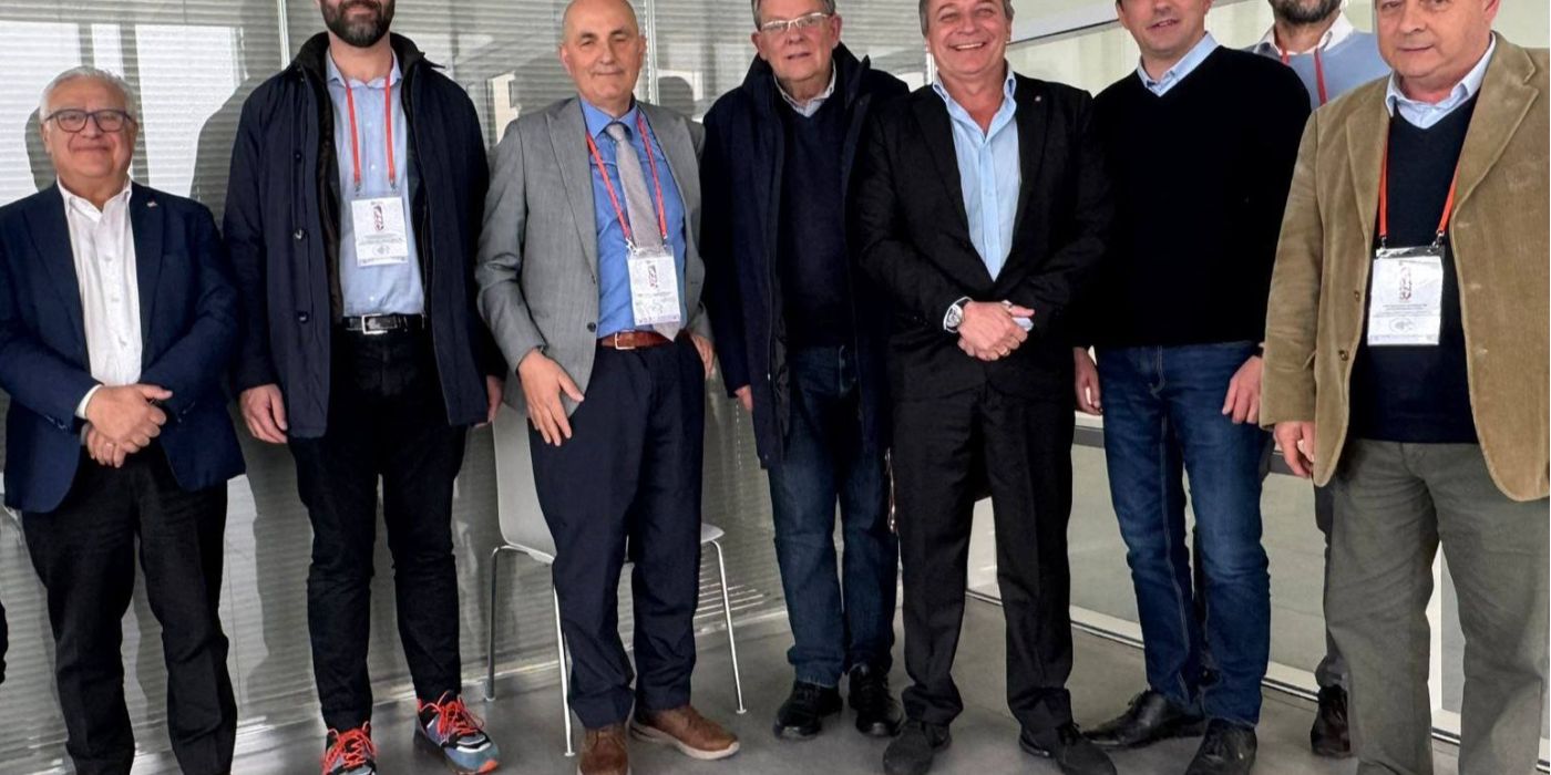 PROVINCIA GRANDA - L'assessore Bongioanni con gli amministratori presenti all'incontro