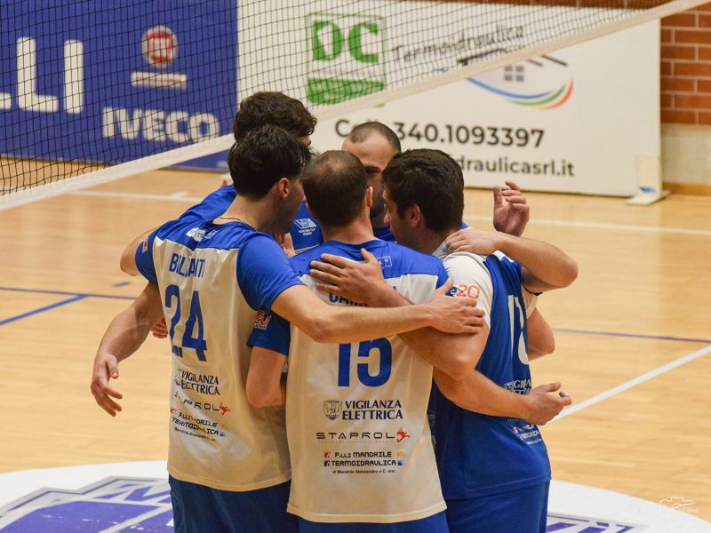 PROVINCIA GRANDA - Abbraccio Vbc Mondovì