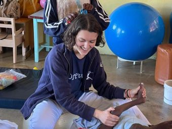PROVINCIA GRANDA - Anna Manfredi di Carrù in Kenya