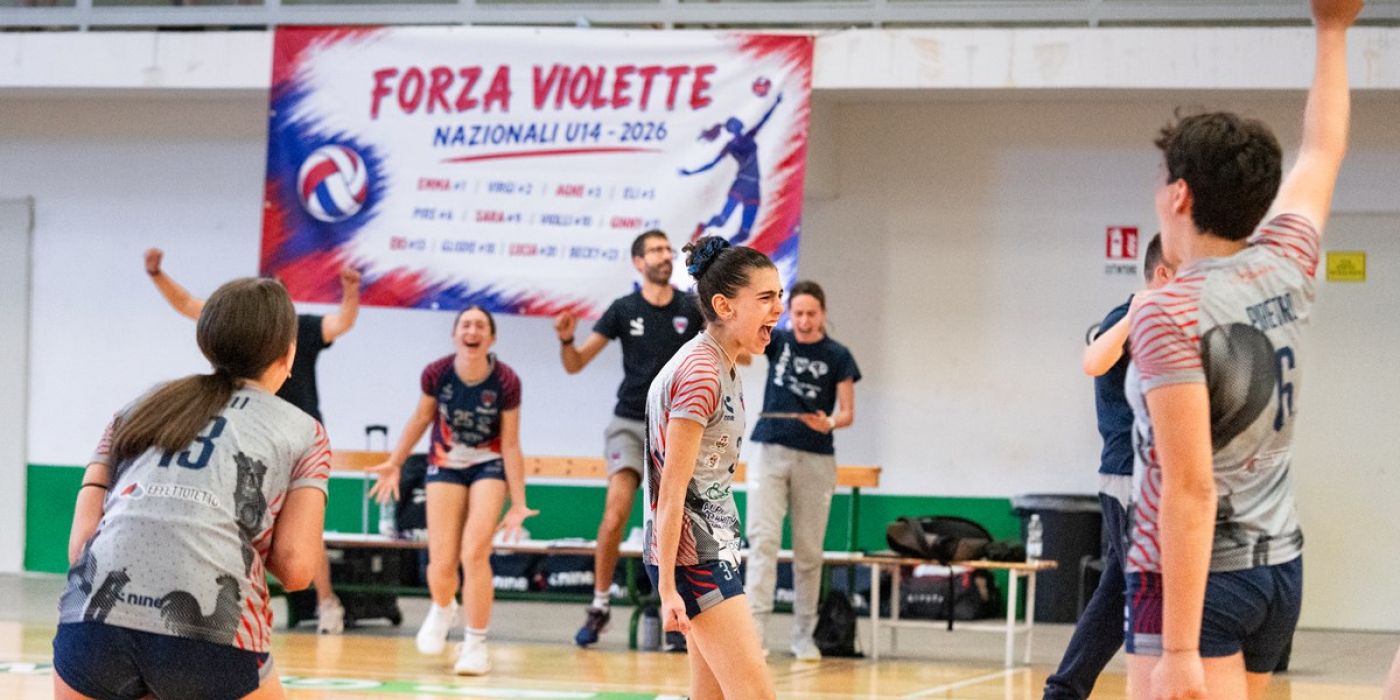PROVINCIA GRANDA - Mon.Vi. Bam: la gioia per la vittoria - foto FIPAV