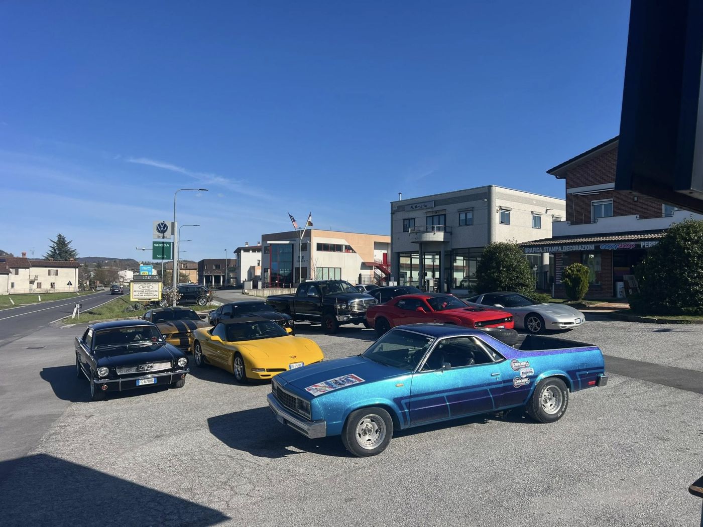 PROVINCIA GRANDA - Alcune delle auto partecipanti all'evento