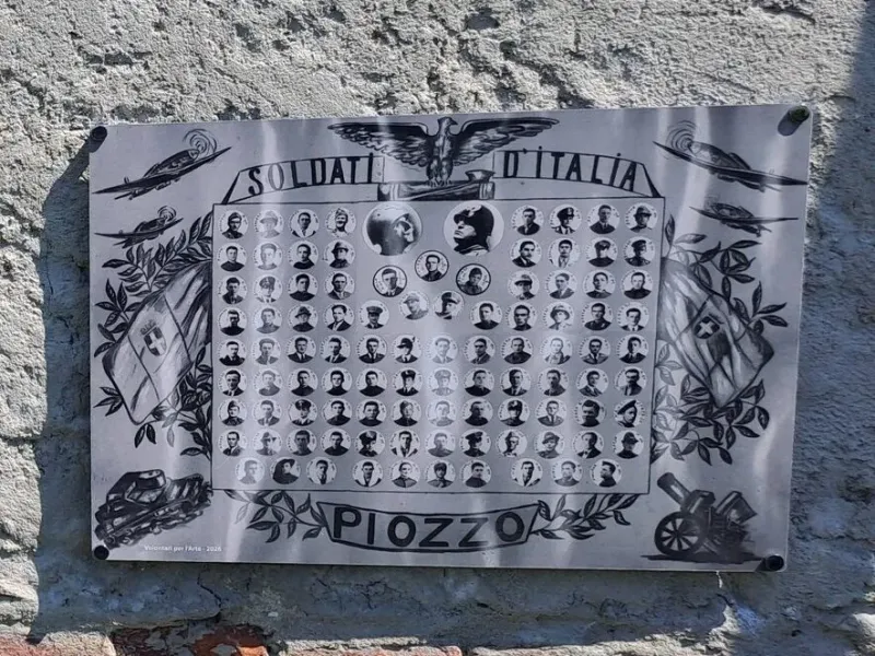 PROVINCIA GRANDA - Pannello Mussolini soldati Piozzo 25 Aprile