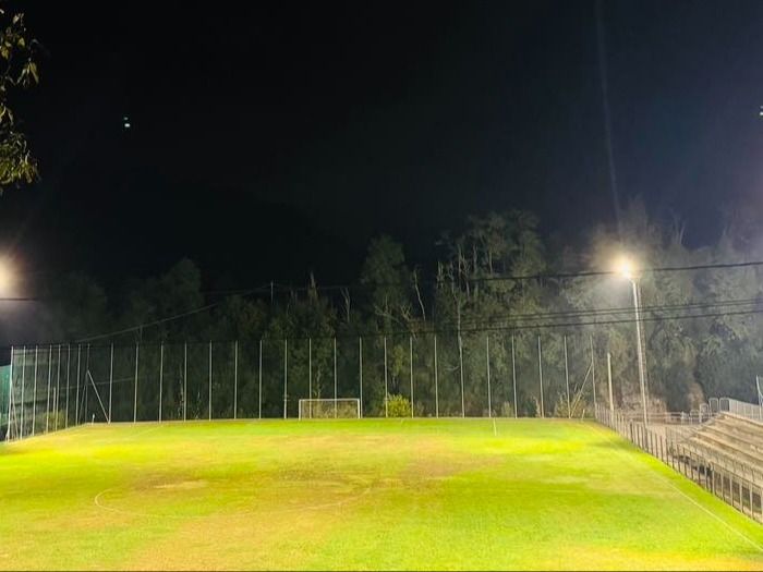 PROVINCIA GRANDA - Il campo sportivo di San Michele illuminato