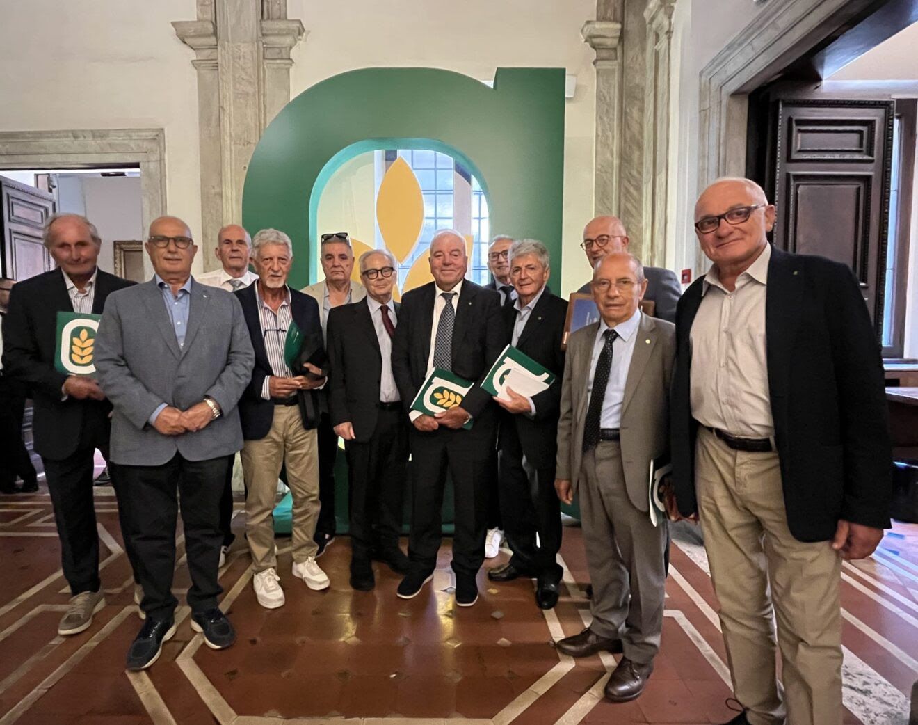 PROVINCIA GRANDA - Valter Roattino (a destra) a margine del convegno