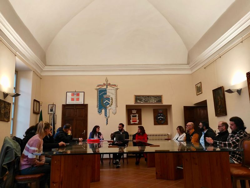 PROVINCIA GRANDA - Un momento della seduta consiliare a Chiusa Pesio